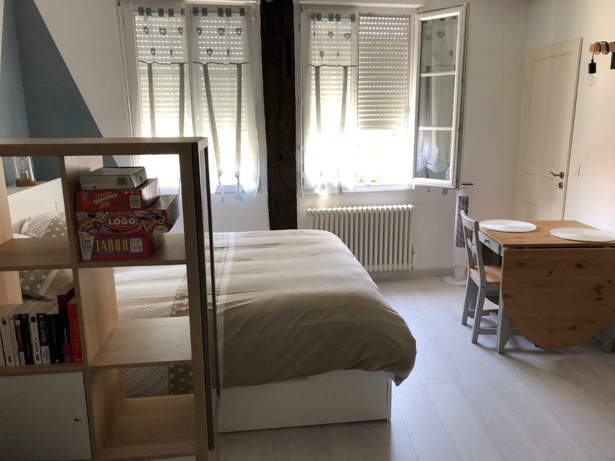 L Imprevu Apartment Chartres Ngoại thất bức ảnh