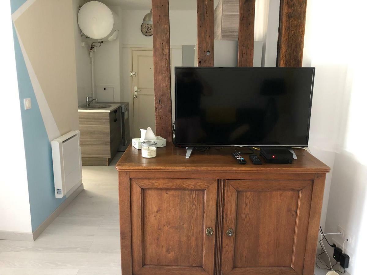 L Imprevu Apartment Chartres Ngoại thất bức ảnh