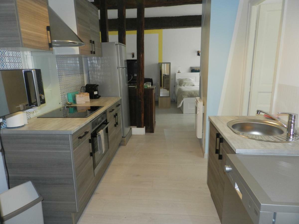 L Imprevu Apartment Chartres Ngoại thất bức ảnh